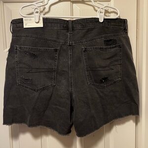 American Eagle Outfitters Black Highest Rise Baggy Short - Size 20
